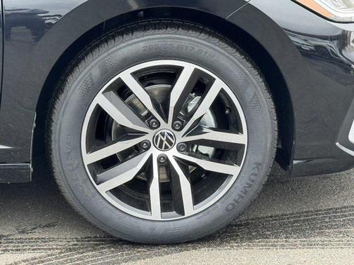 2026 Volkswagen Jetta 1.4T SE