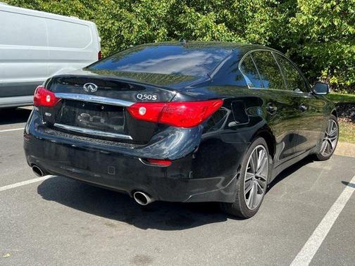 2017 INFINITI Q50 2.0T Sport