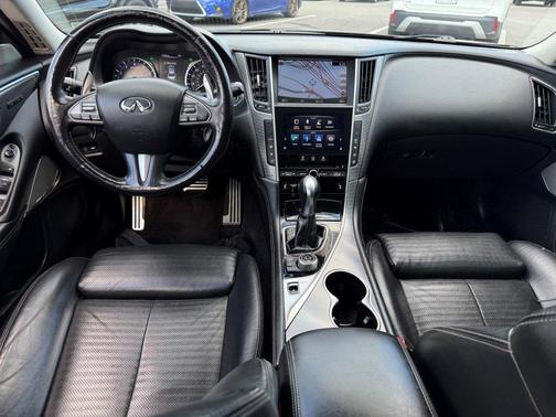 2017 INFINITI Q50 2.0T Sport