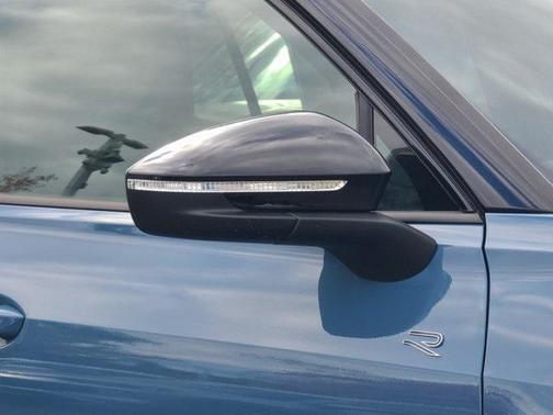 2026 Volkswagen Tiguan 2.0T SE R-Line Black 4MOTION