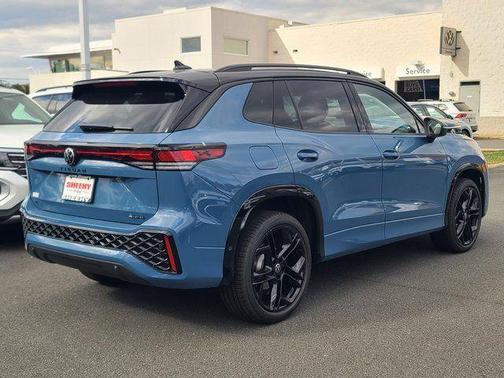 Blue 2026 Volkswagen Tiguan 2.0T SE R-Line Black 4MOTION
