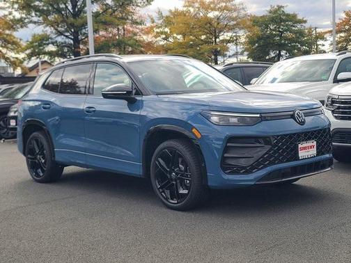 2026 Volkswagen Tiguan 2.0T SE R-Line Black 4MOTION