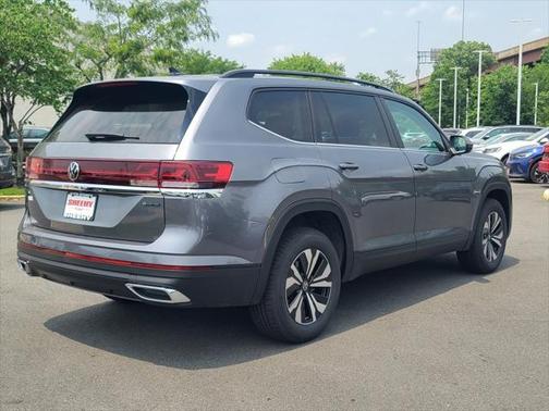 2025 Volkswagen Atlas 2.0T SE