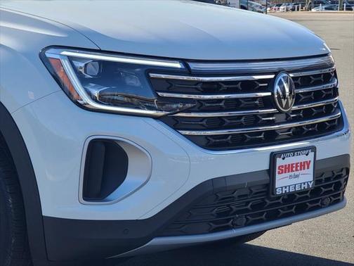 2025 Volkswagen Atlas 2.0T SE w/Technology 4MOTION