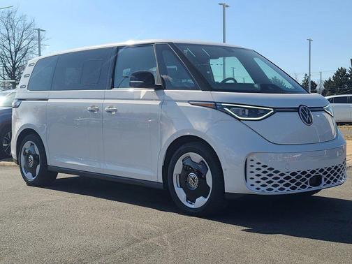 Candy White 2025 Volkswagen ID. Buzz Pro S
