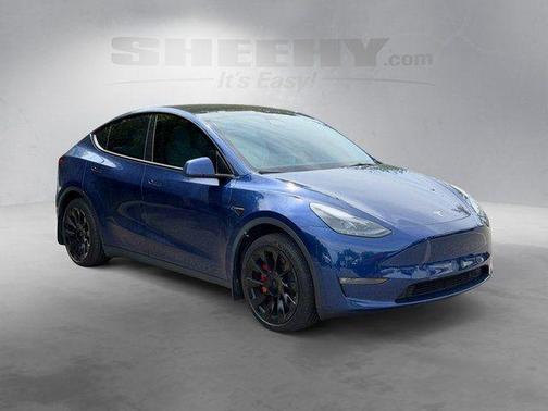 Deep Blue Metallic 2023 Tesla Model Y Long Range Dual Motor All-Wheel Drive