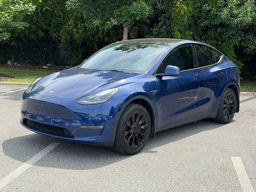 Deep Blue Metallic 2023 Tesla Model Y Long Range Dual Motor All-Wheel Drive