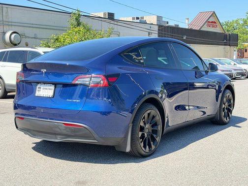 Deep Blue Metallic 2023 Tesla Model Y Long Range Dual Motor All-Wheel Drive