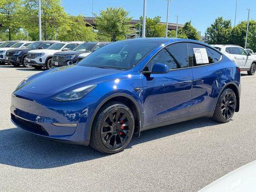 Deep Blue Metallic 2023 Tesla Model Y Long Range Dual Motor All-Wheel Drive