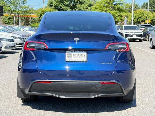Deep Blue Metallic 2023 Tesla Model Y Long Range Dual Motor All-Wheel Drive