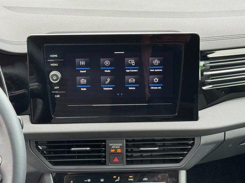 Deep Black Pearl 2026 Volkswagen Jetta 1.4T S
