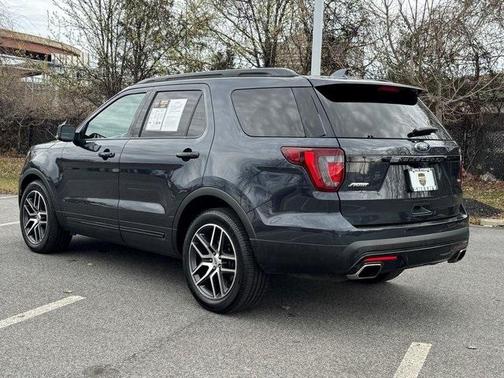 2017 Ford Explorer sport