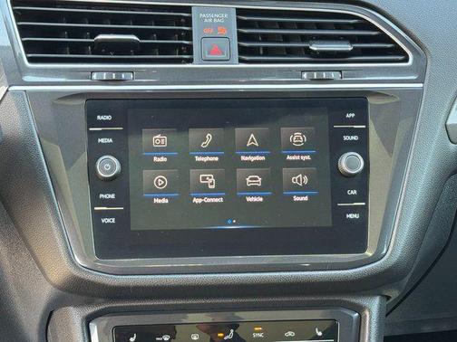 Pyrite Silver Metallic 2023 Volkswagen Tiguan 2.0T SE 4MOTION