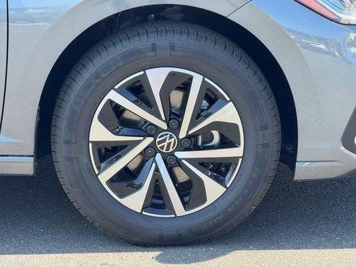 Platinum 2026 Volkswagen Jetta 1.4T S