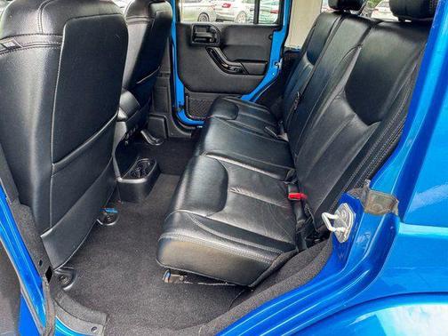Hydro Blue Pearl Coat 2014 Jeep Wrangler Unlimited Altitude