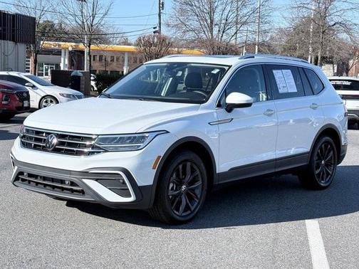 2024 Volkswagen Tiguan 2.0T SE