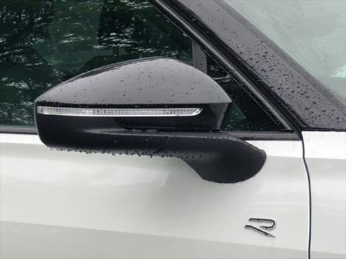 2025 Volkswagen Tiguan 2.0T SE R-Line Black 4MOTION