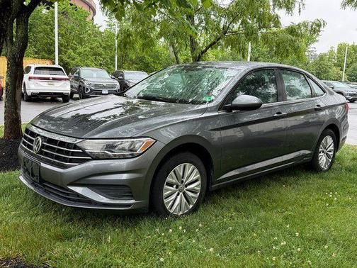 Platinum Gray Metallic 2020 Volkswagen Jetta 1.4T S