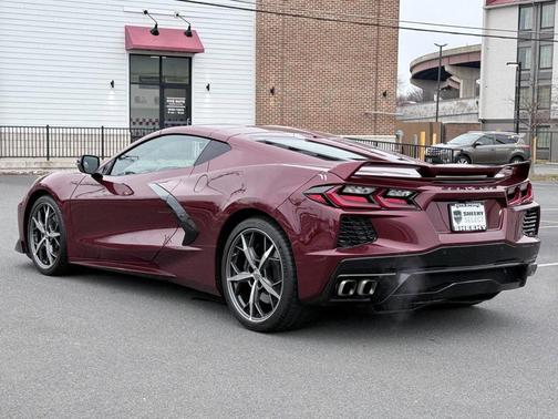 2020 Chevrolet Corvette Stingray w/2LT