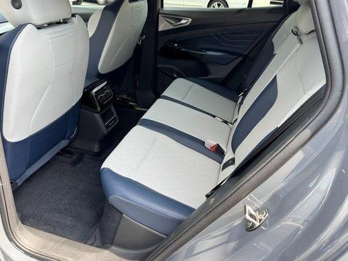 Pure Gray 2025 Volkswagen ID.4 Pro S