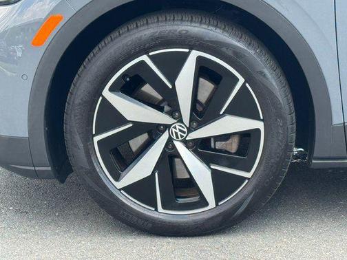 Pure Gray 2025 Volkswagen ID.4 Pro S