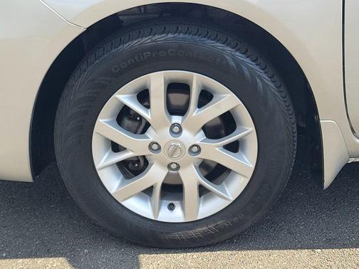 2018 Nissan Versa 1.6 SV