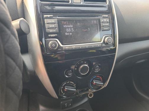 2018 Nissan Versa 1.6 SV