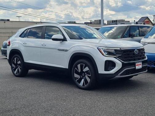 2026 Volkswagen Atlas Cross Sport 2.0T SE w/Technology 4MOTION