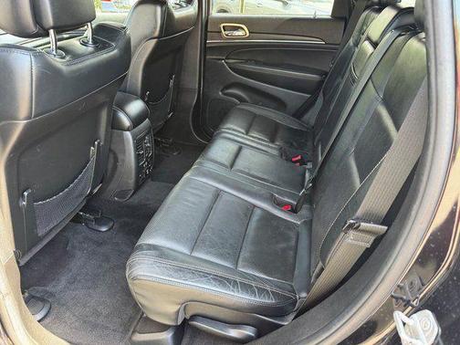 Brilliant Black Crystal Pearlcoat 2014 Jeep Grand Cherokee Limited