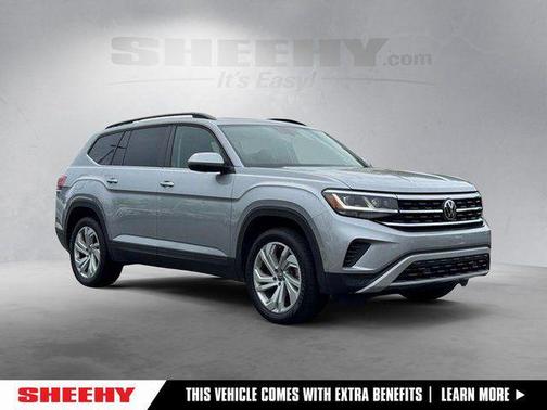 Silver Metallic 2023 Volkswagen Atlas 3.6L SE w/Technology