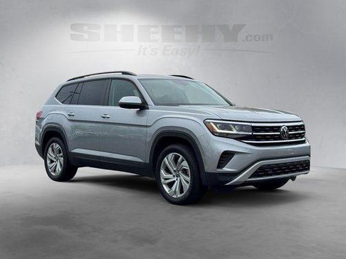 Silver Metallic 2023 Volkswagen Atlas 3.6L SE w/Technology