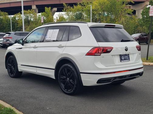 2022 Volkswagen Tiguan 2.0T SE R-Line Black 4MOTION