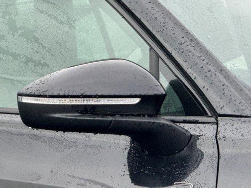 2026 Volkswagen Tiguan 2.0T SE R-Line Black 4MOTION