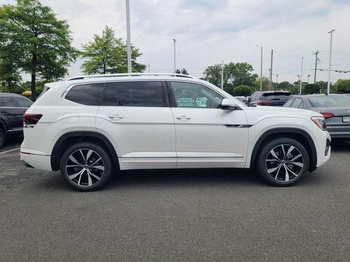 2026 Volkswagen Atlas 2.0T SEL Premium R-Line 4MOTION