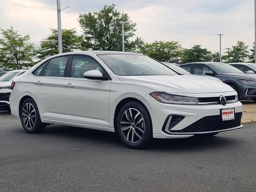 2026 Volkswagen Jetta 1.4T SE
