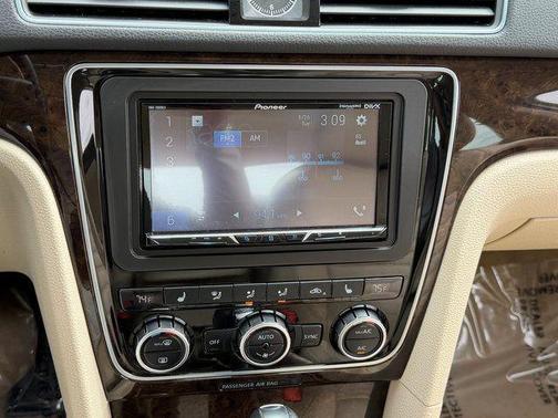Candy White 2014 Volkswagen Passat 1.8T Auto SEL Premium
