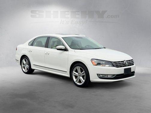 Candy White 2014 Volkswagen Passat 1.8T Auto SEL Premium
