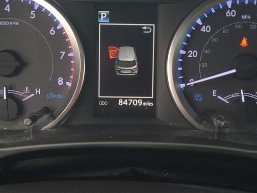 2019 Toyota Highlander LE I4