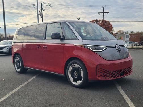 2025 Volkswagen ID. Buzz Pro S Plus