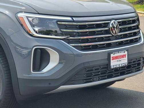 2025 Volkswagen Atlas 2.0T SE w/Technology 4MOTION