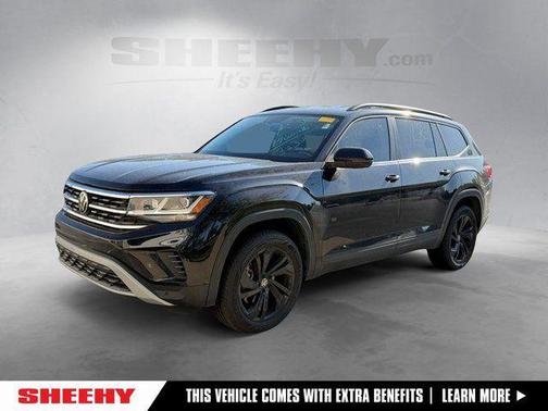 Deep Black 2023 Volkswagen Atlas 3.6L SE w/Technology
