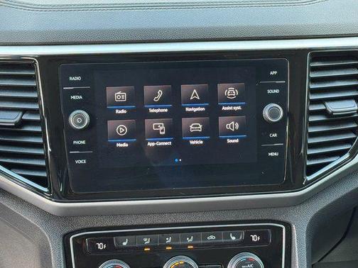 Deep Black 2023 Volkswagen Atlas 3.6L SE w/Technology