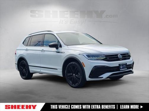 2022 Volkswagen Tiguan 2.0T SE R-Line Black 4MOTION