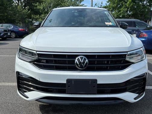 2022 Volkswagen Tiguan 2.0T SE R-Line Black 4MOTION