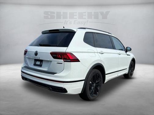 2022 Volkswagen Tiguan 2.0T SE R-Line Black 4MOTION