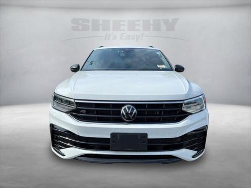 2022 Volkswagen Tiguan 2.0T SE R-Line Black 4MOTION