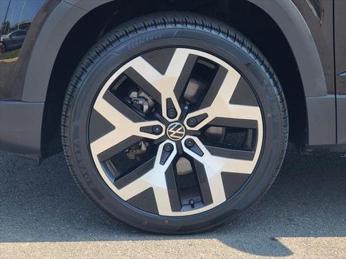 2022 Volkswagen Taos 1.5T SEL