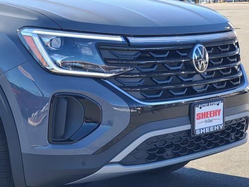 2025 Volkswagen Atlas Cross Sport 2.0T SE w/Technology 4MOTION