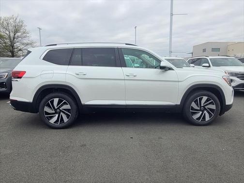 2025 Volkswagen Atlas 2.0T SEL