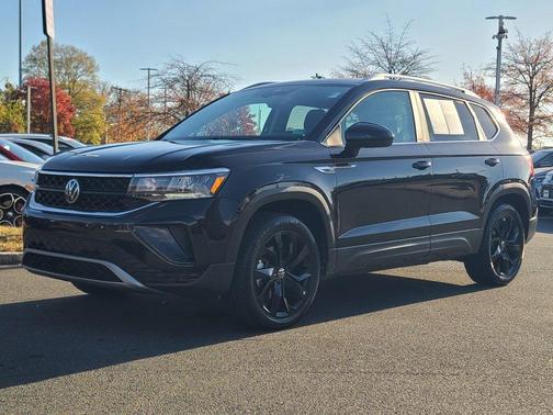 2023 Volkswagen Taos 1.5T SE